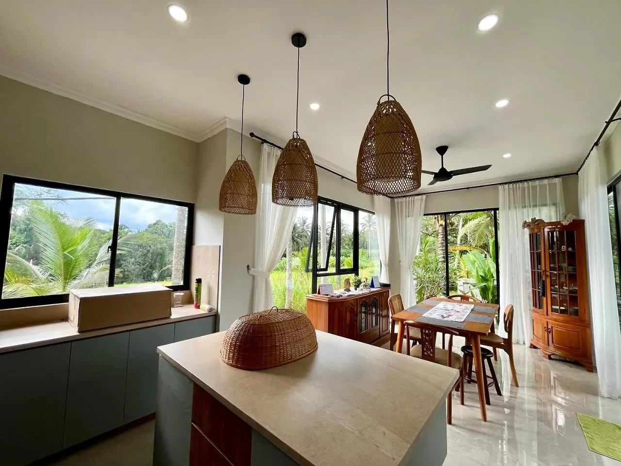 Puri Kembang Ayu Hotel Ubud  3*, Ubud (Bali) Indonesia